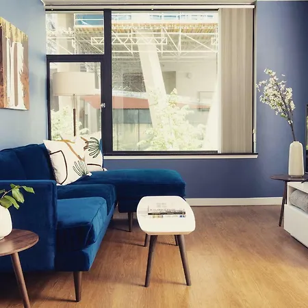 Domicile Suites At Harbor Steps